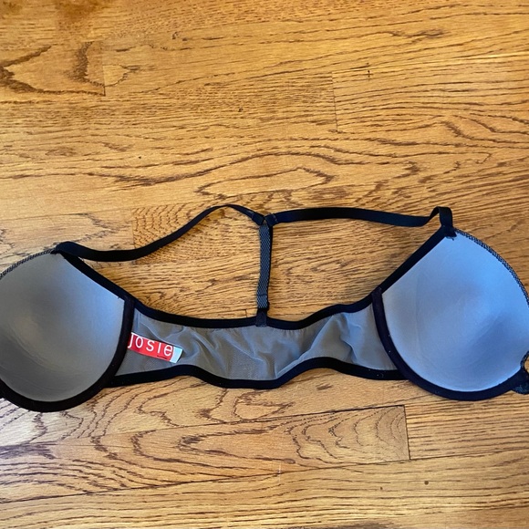 Josie womens Black Mesh tank top Bra front closure size 32DD excellent condition - Picture 7 of 7